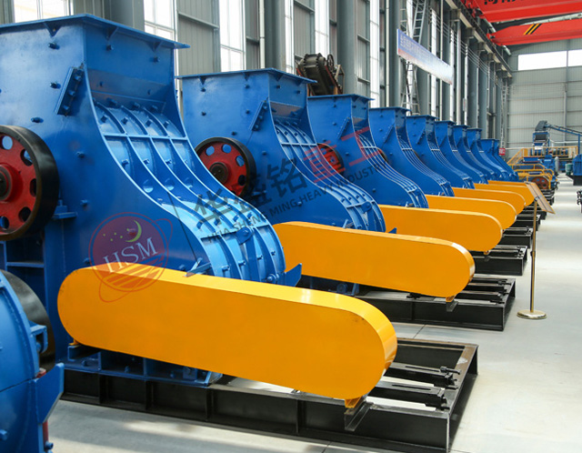 石灰雙級無篩底粉碎機如何避免堵塞問題？