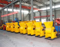 頁(yè)巖粉碎機(jī)今日出廠20臺(tái)，我們忙的不亦樂(lè)乎